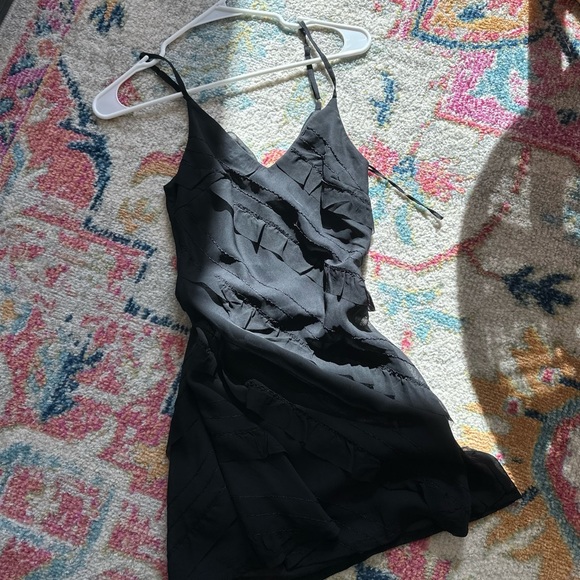 Lars Ruffle mini dress - Picture 4 of 8